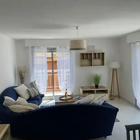 Karma - Parking & Terrace Menton