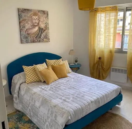 Karma - Parking & Terrace Apartment Menton